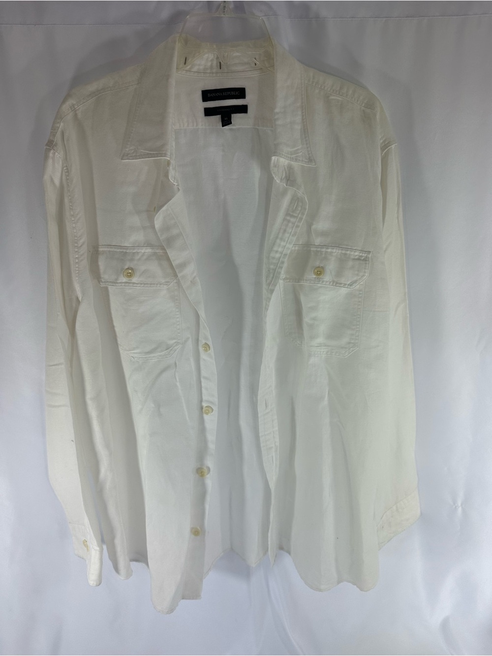 Banana Republic Men’s White Button-Up Shirt XL